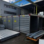 2 st Materiaalcontainer 6mtr gebruikt